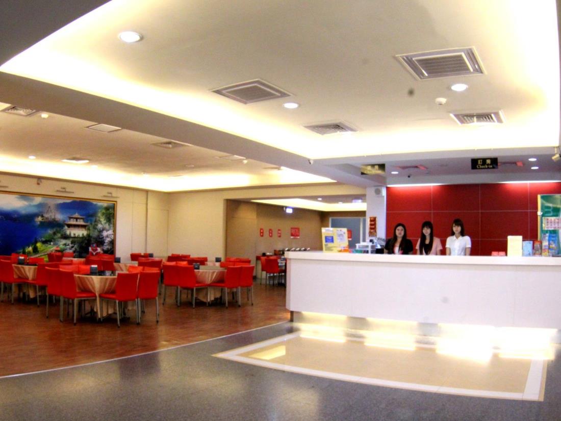 龍翔商務大飯店(Long Siang Hotel)