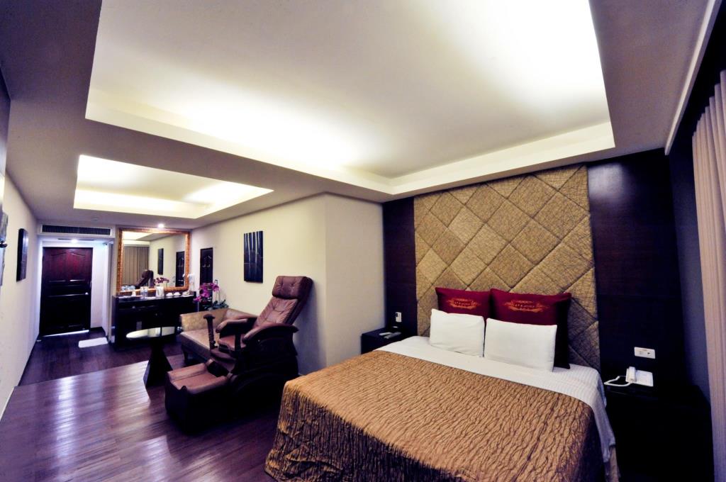 嘉年華汽車旅館(Carnival Motel)