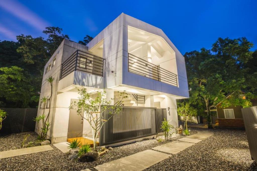 瑞穗山下的厝溫泉民宿(Sunshine Hot Spring B&B)