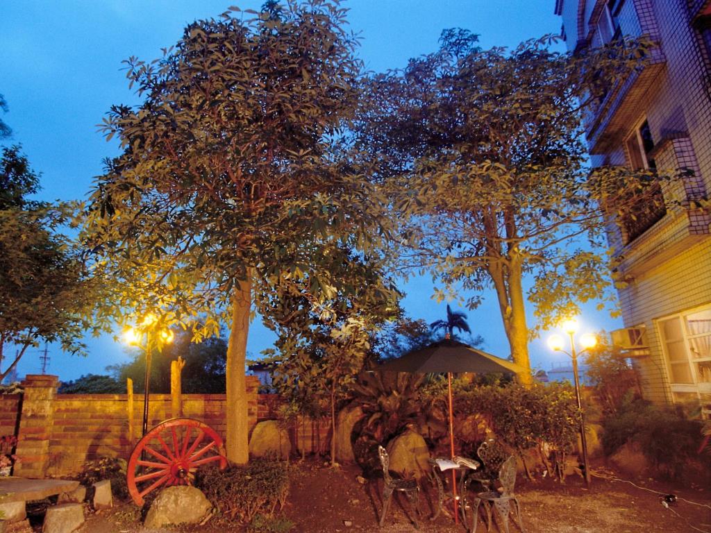 依依不捨民宿(eehome B&B)