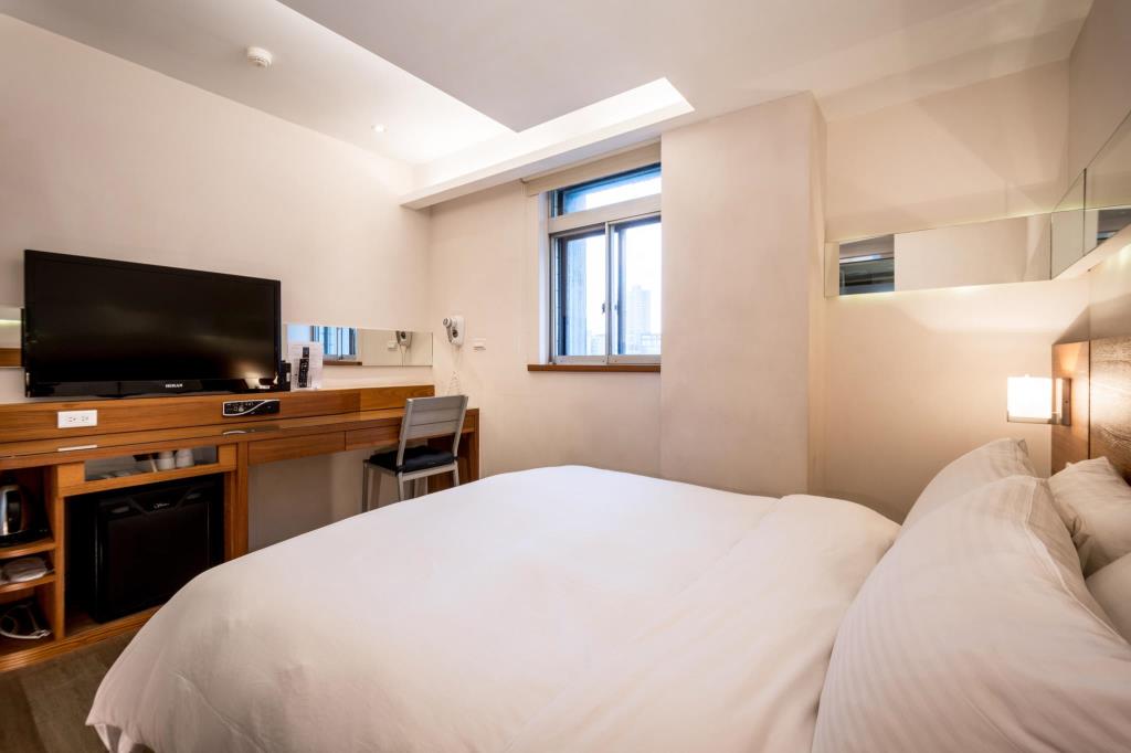 帝苑時尚旅店(Royal Garden Hotel)