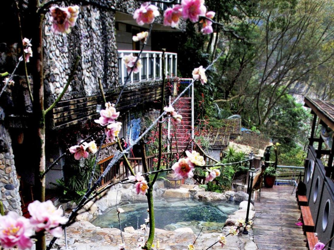 龍谷觀光飯店(Dragon Vally Hotel and Paradise)