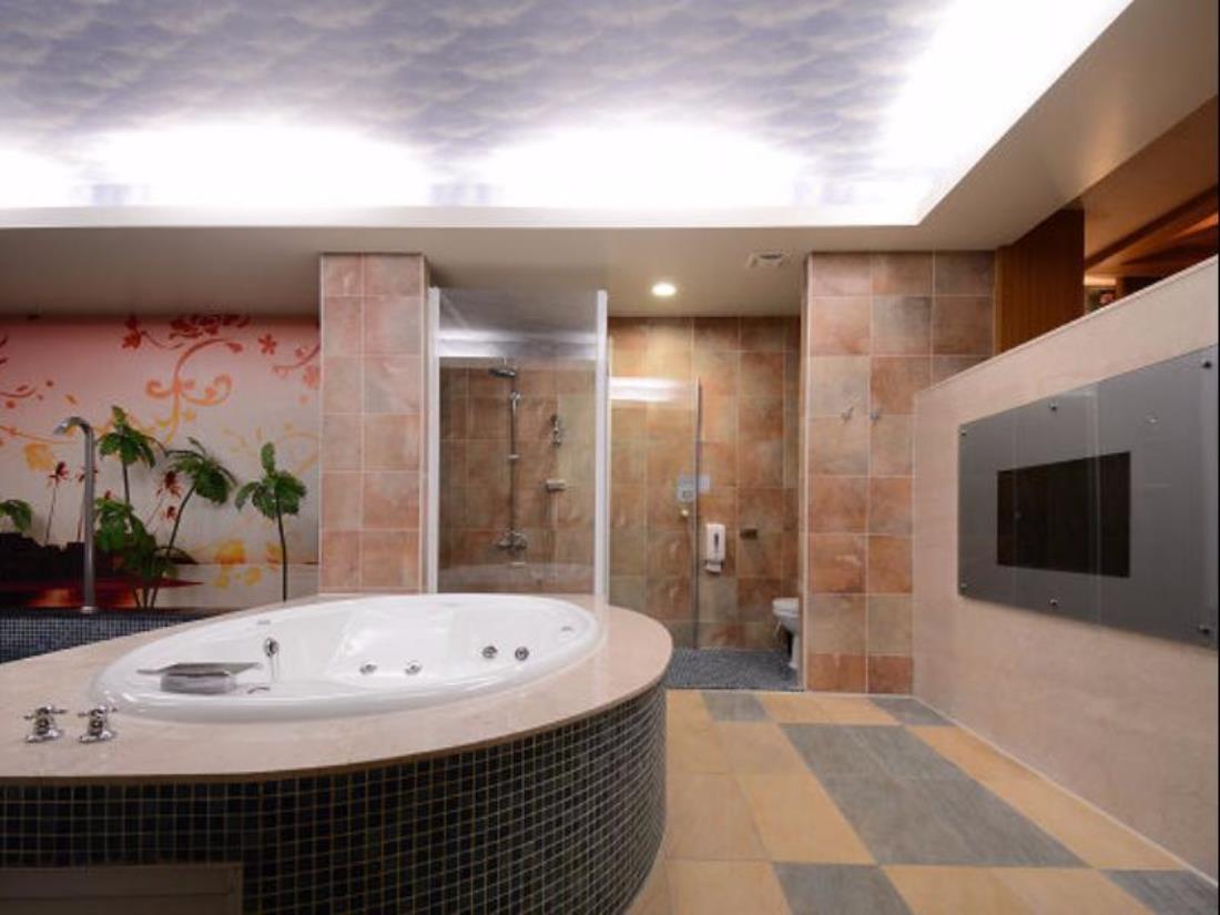 高雄花鄉時尚汽車旅館-蓮潭店(Hua Xiang Motel-Lian Tan)