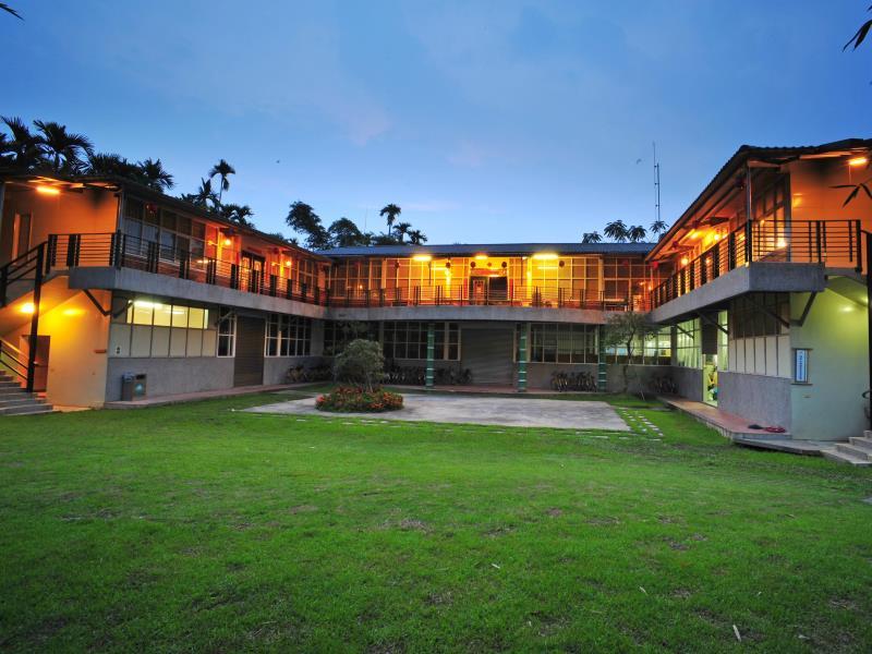 青竹竹文化園區-隱竹別院民宿(Ching Chu Bamboo Culture Park-In Bamboo Hotel)