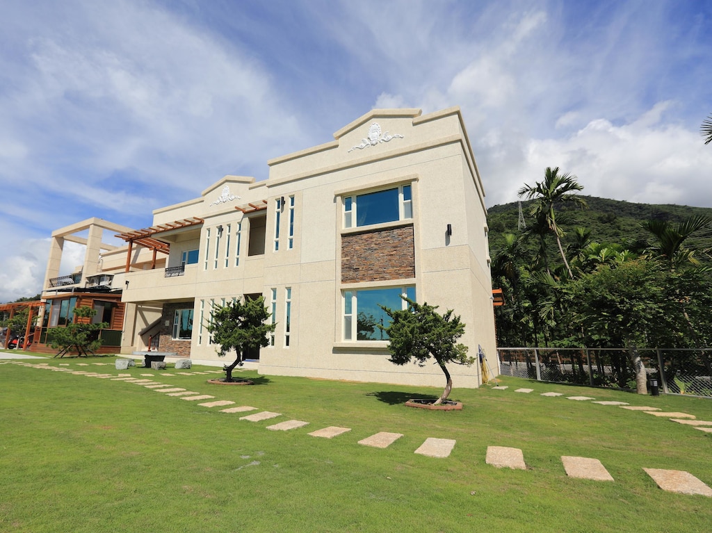 踩風民宿 (Caifeng Bed and Breakfast)