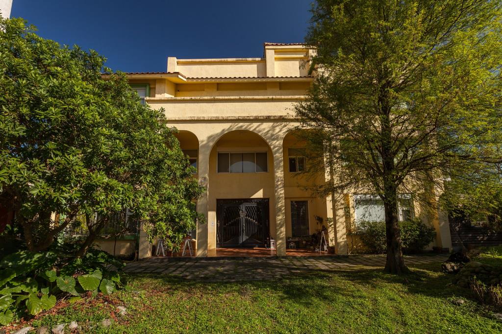 熙緹歐風民宿(City House)