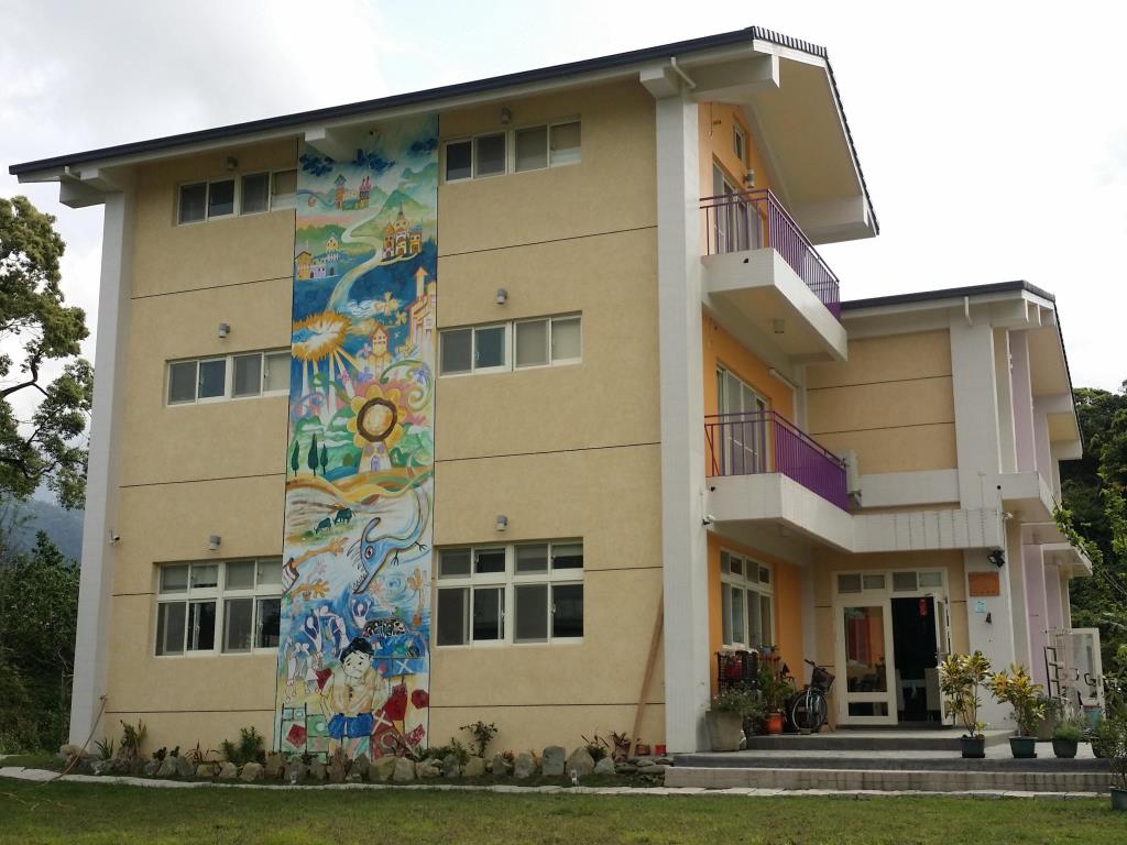 光腳ㄚ民宿(Barefoot Springs Bed and Breakfast)