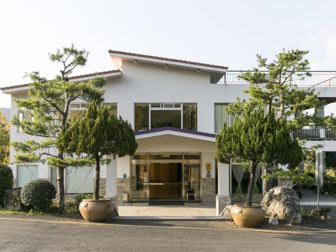 林桂園石泉會館(Guanziling Lin Kuei Yuan Hot Spring Resort)