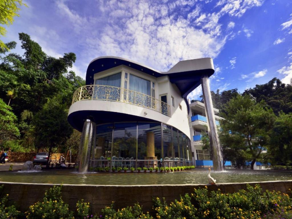 讚美之泉心靈城堡(Stream of Praise)