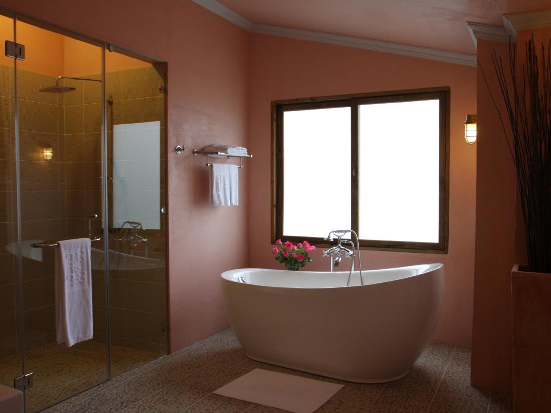 玫瑰森林酒店(R&R Hotel)