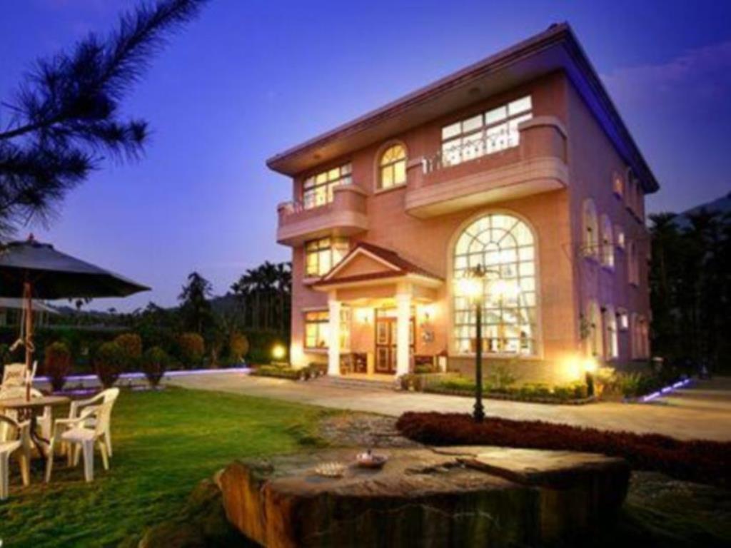 花鳥新村度假民宿(Flora Rexort Guesthouse)