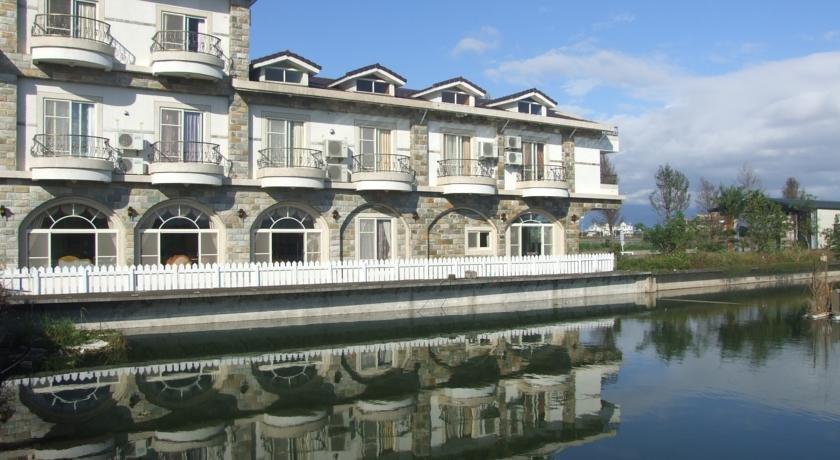 奧羅拉風格民宿