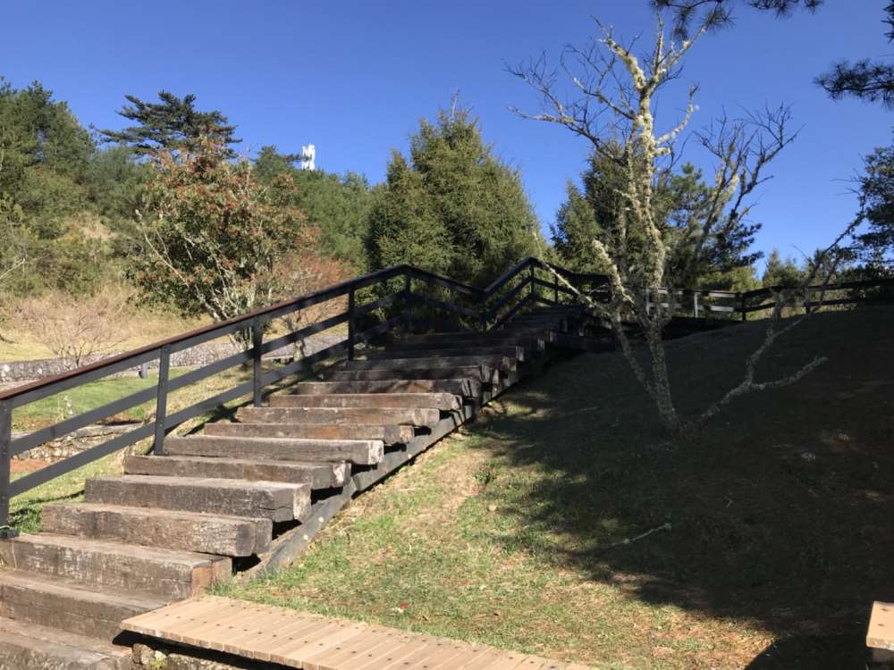 塔塔加遊客中心