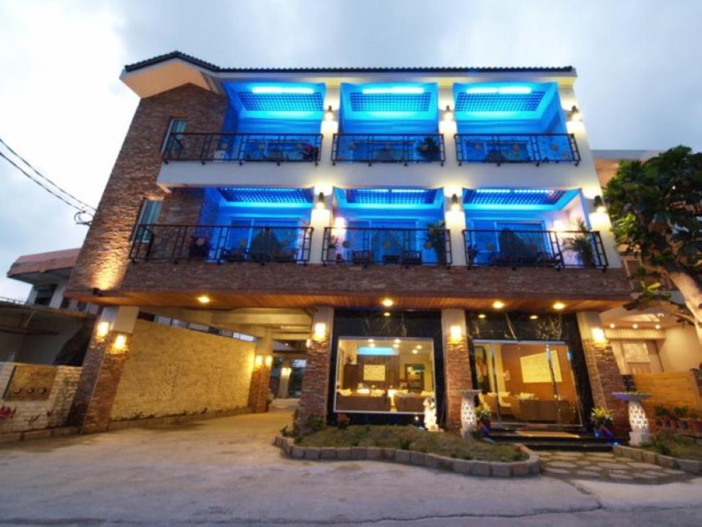 四季峇里時尚旅店(Seasons Bali Fashion Inn)