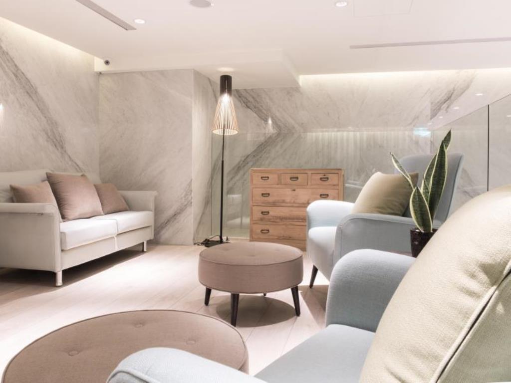 豪景大酒店新館(New Riverview Suites)