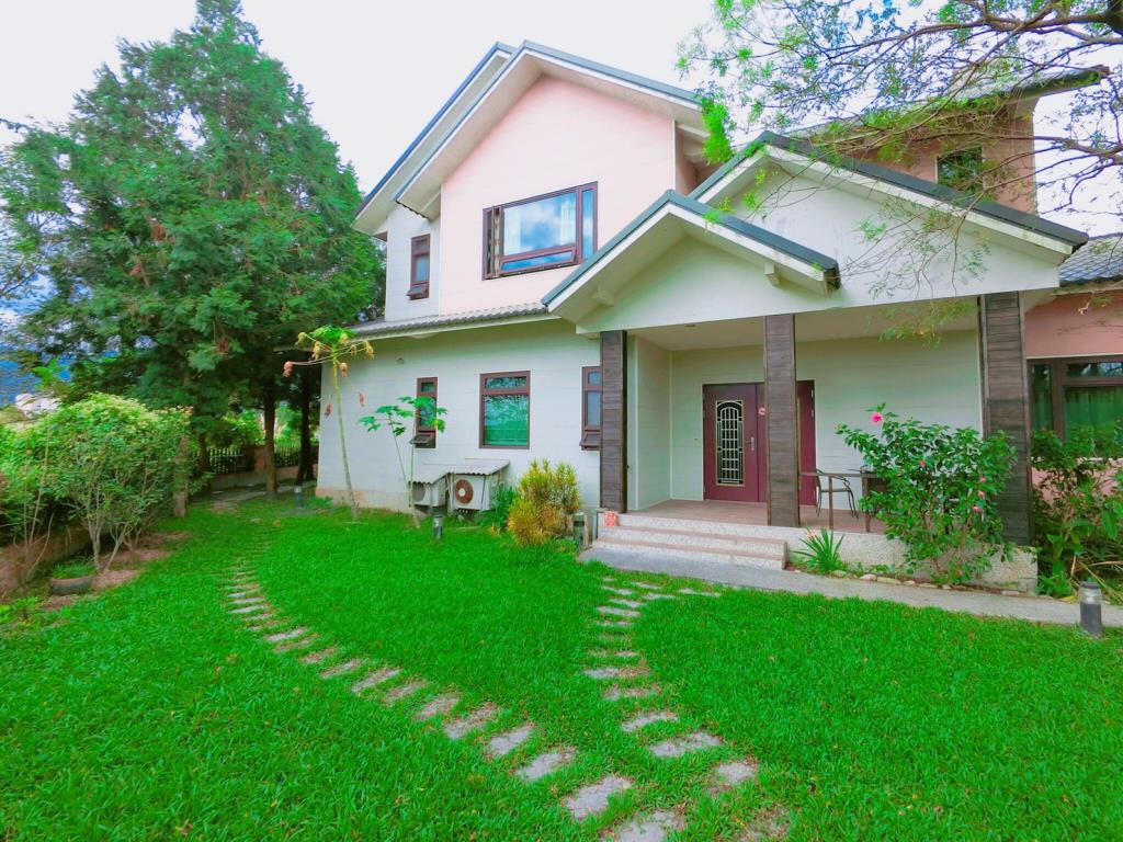 遠山林舍民宿(Hualien Country Lodge)