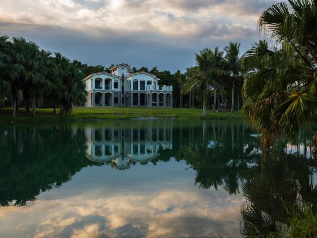雲山水樸耕園(Villa of Permaculture)