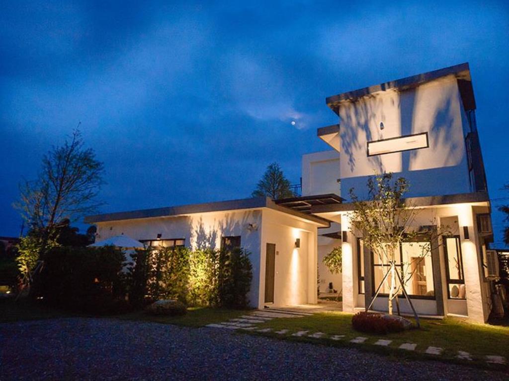 池塘邊邊民宿(Lovely Pond Hostel)