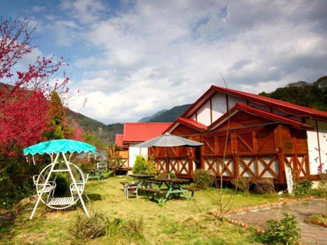 清境幸福小鎮溫泉民宿(Happiness Town B&B)