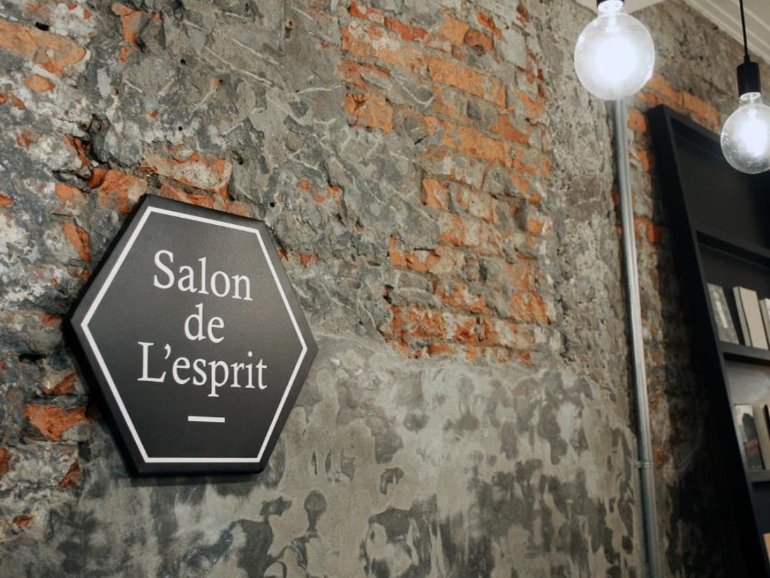 靈魂沙龍旅店(Salon de Lesprit Hotel)