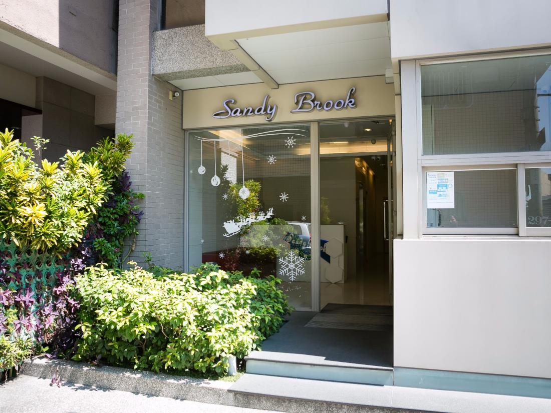 逢甲美學院二館(FengChia Beauty Hostel)