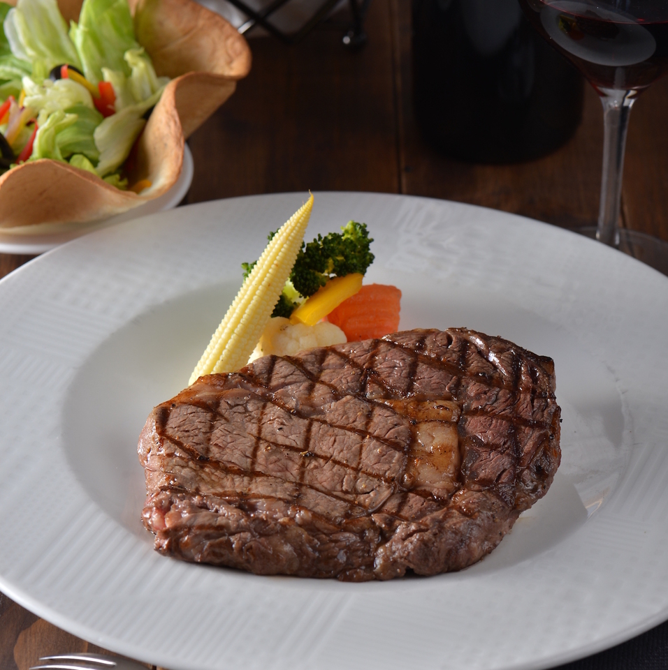 VOLKS 沃克牛排(台中朝富店)