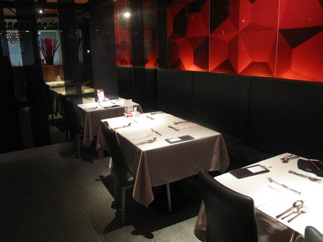 西堤牛排(高雄家樂福成功店)