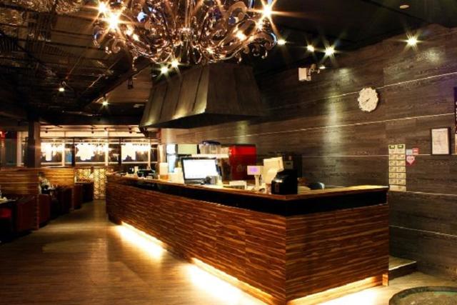 極野宴燒肉專門店(夢時代旗艦店)