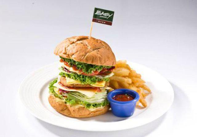 EASYHOUSE CAFÉ(高雄明誠店)