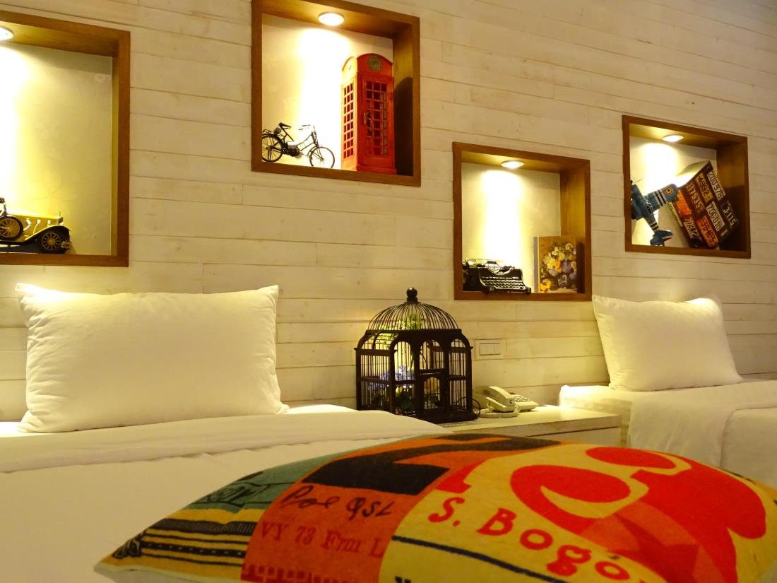 月緹電梯主題套房(Luna House)