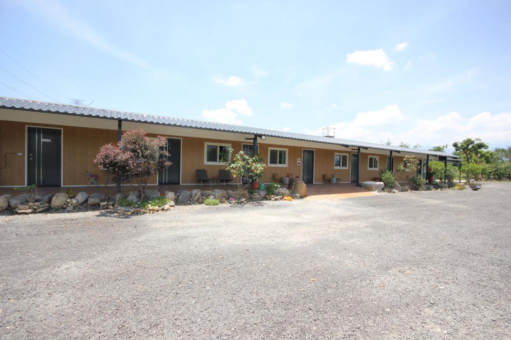 綠野森林農場(The Green Field)