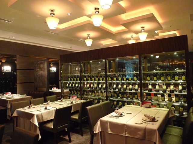 王品牛排(台南中華東店)