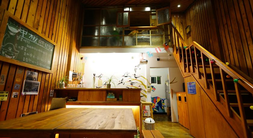 旅人船說背包聚落(Travelership Inn)