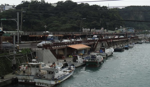和平島觀光魚市大街