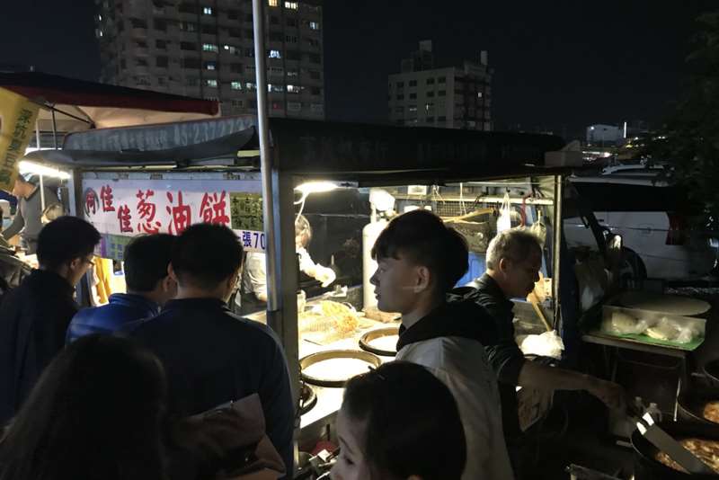 何佳佳蔥油餅(雲林斗六人文夜市)