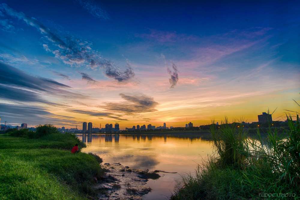綠寶石河濱公園-寵物公園，毛小孩的玩樂天堂