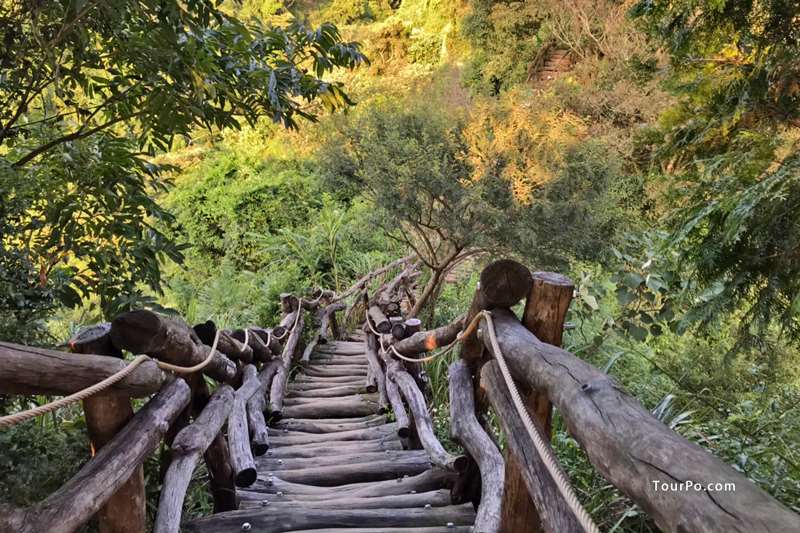 大坑二號步道 - 從山稜線眺望台中美景
