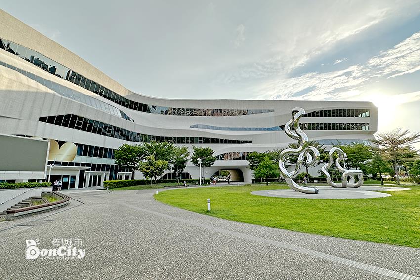 國立公共資訊圖書館