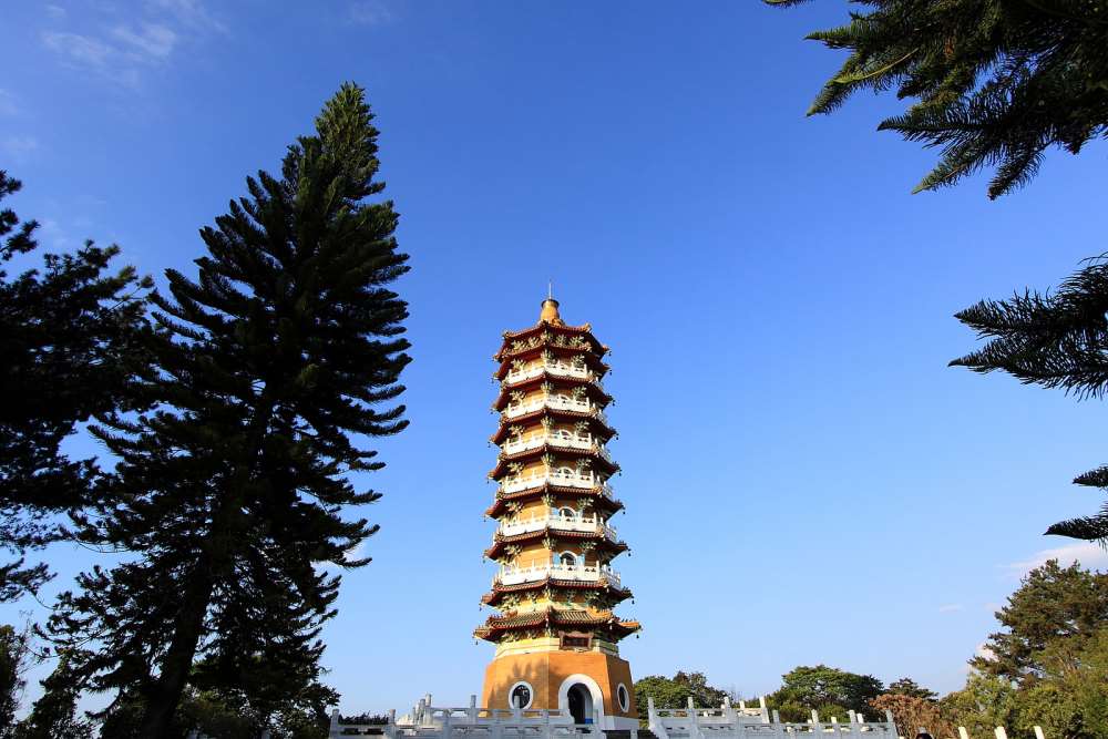 日月潭慈恩塔