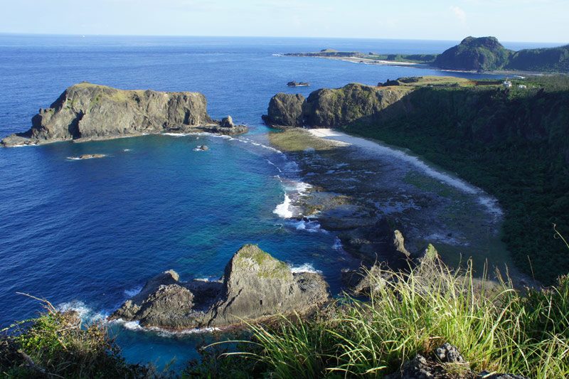 哈巴狗與睡美人岩