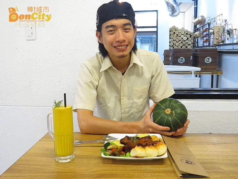 「Butter2」食物手作x工業龐克風裝潢x全手作。夢想起飛，傳遞快樂！