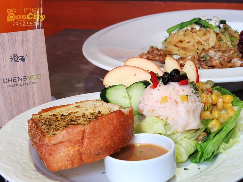 澄石咖啡蔬食廚坊chensveg(東興店)