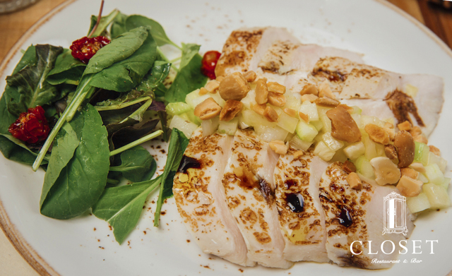 Closet Restaurant & Bar