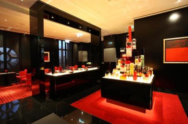 SALON DE THE de Joël Robuchon 侯布雄法式茶點沙龍