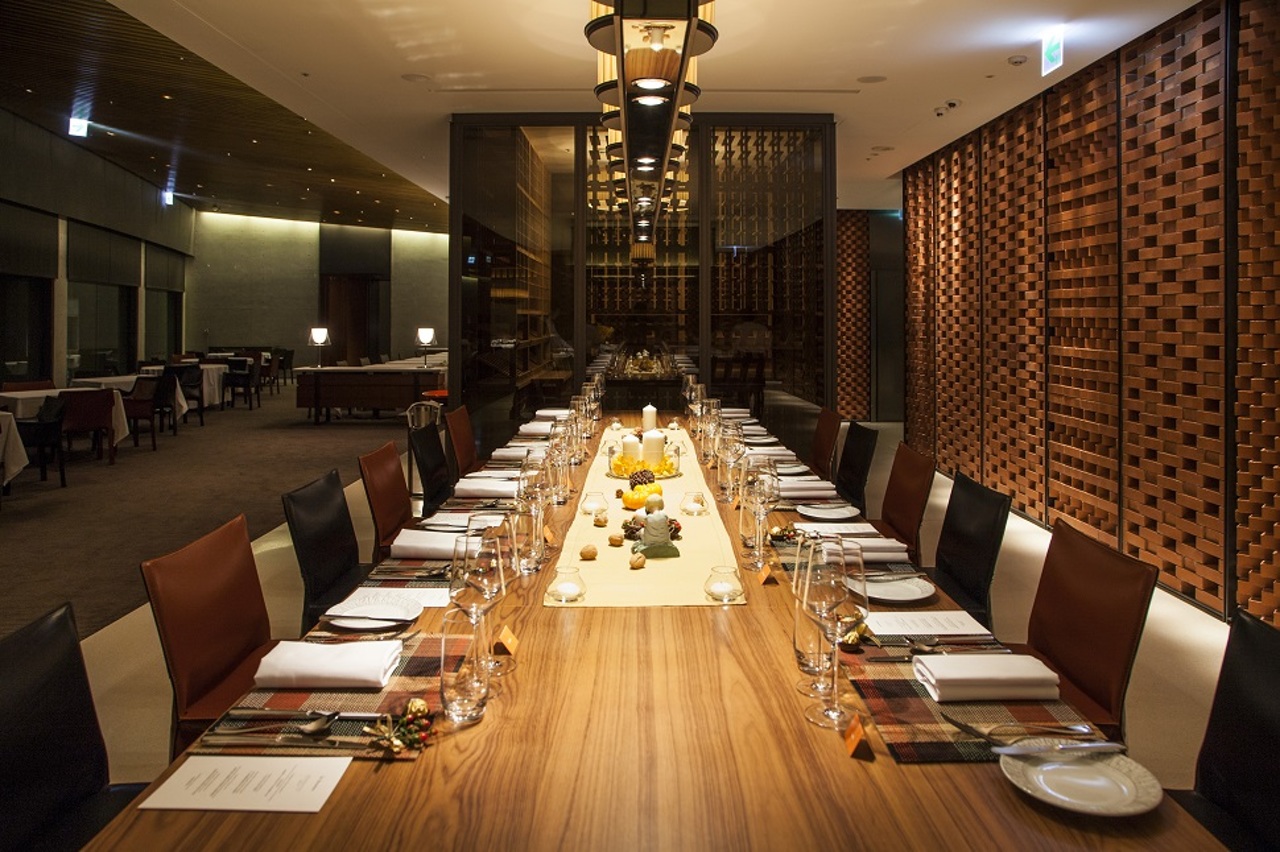 In Between 之間牛排館 誠品行旅