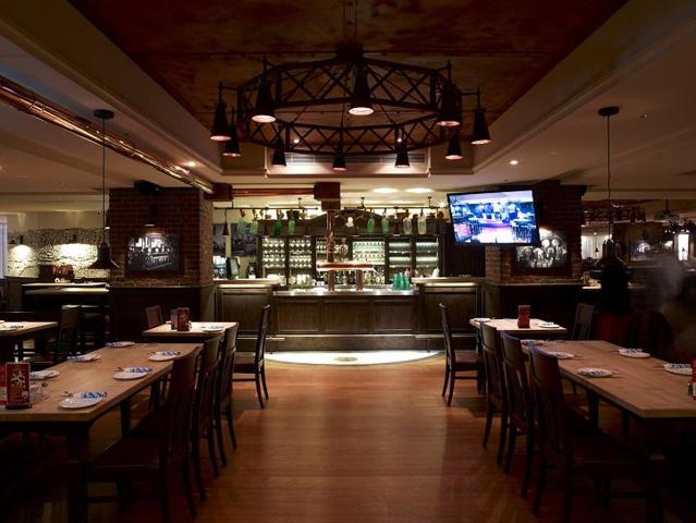 寶萊納啤酒餐廳-慶城一號店