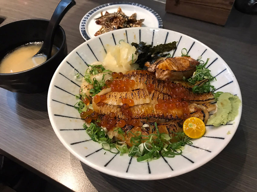 京壽司手作割烹，生魚片、丼飯、定食｜草屯日本料理美食
