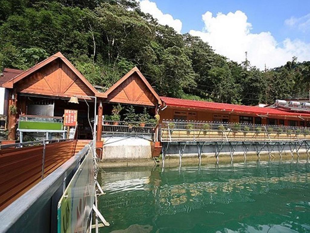 全家湖畔民宿-湖畔小木屋區(Lakeside B&B-Lakeside Bungalow)