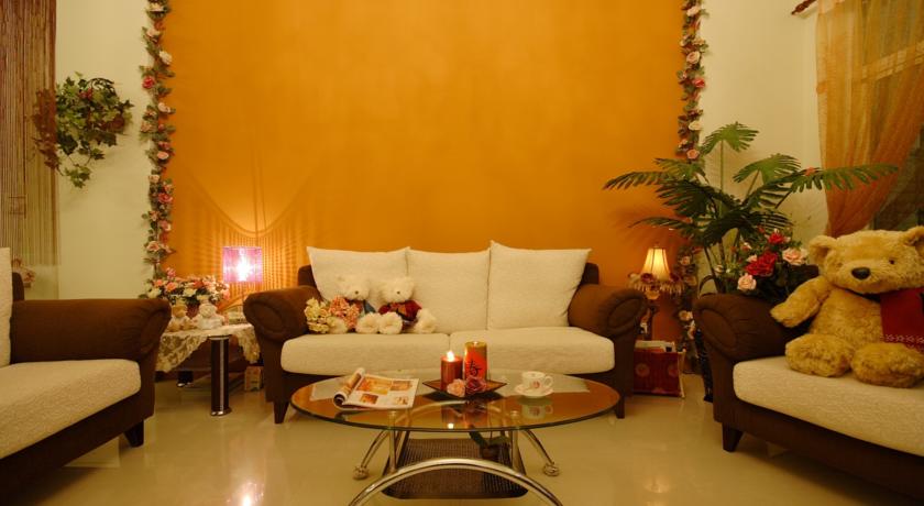 站前綠地音樂浪漫城堡(Green Villa B&B)