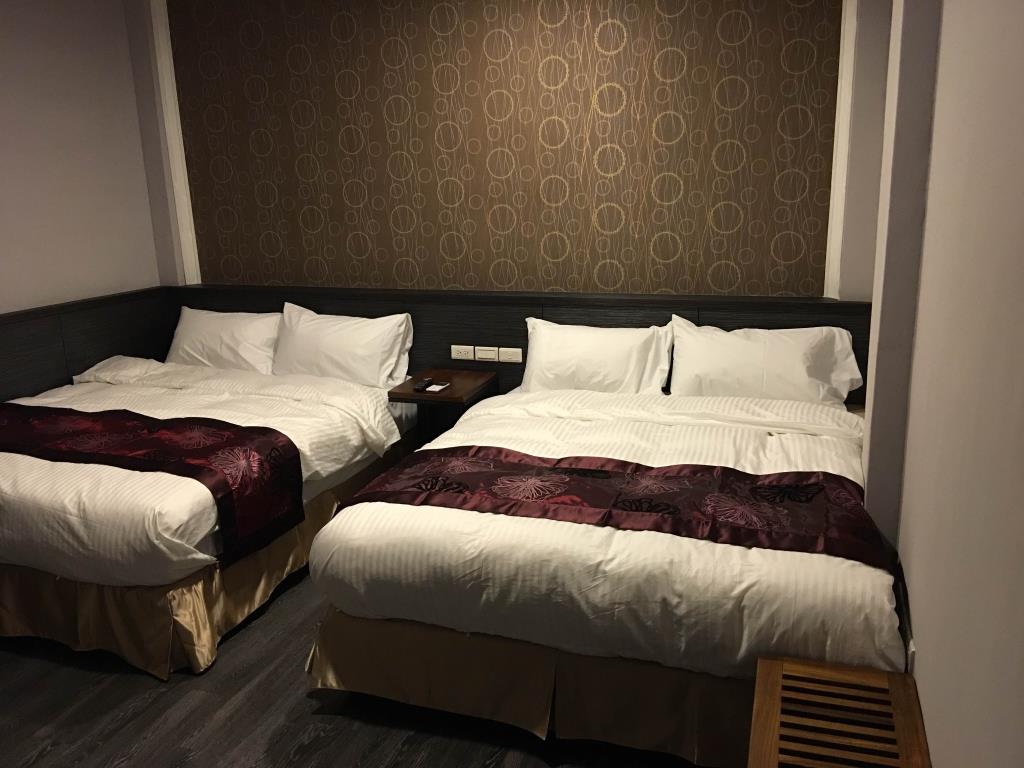 琉璃爵舍(LlU Ll HOUSE)